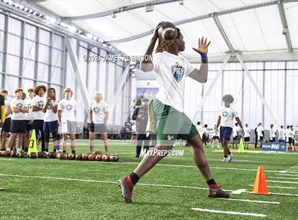 Thumbnail 2 in Jaguars QB Skills Challenge photogallery.