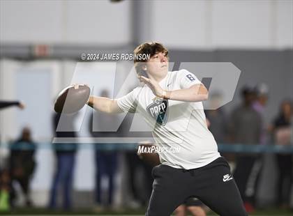 Thumbnail 1 in Jaguars QB Skills Challenge photogallery.