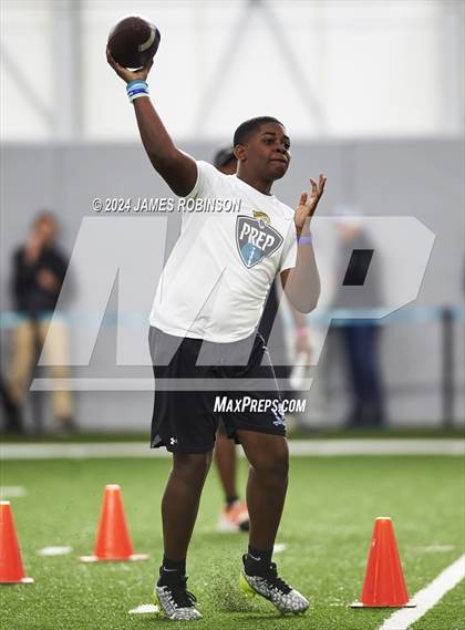 Thumbnail 1 in Jaguars QB Skills Challenge photogallery.