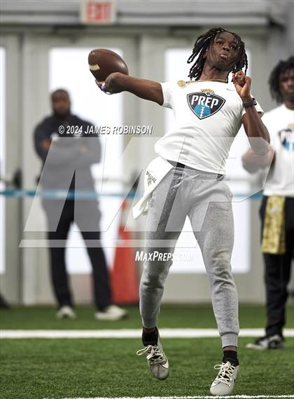 Thumbnail 2 in Jaguars QB Skills Challenge photogallery.