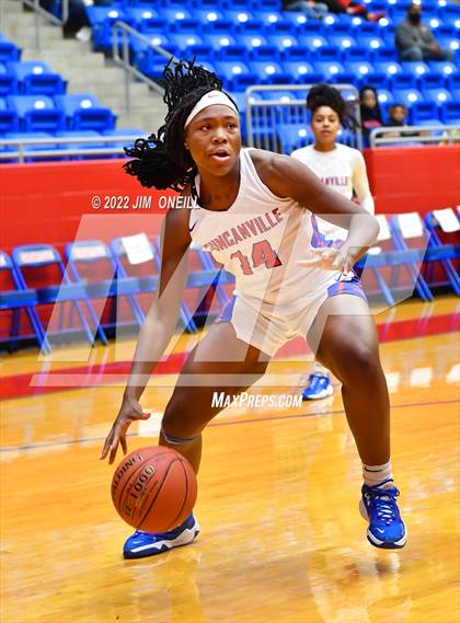 Thumbnail 3 in Waco @ Duncanville photogallery.