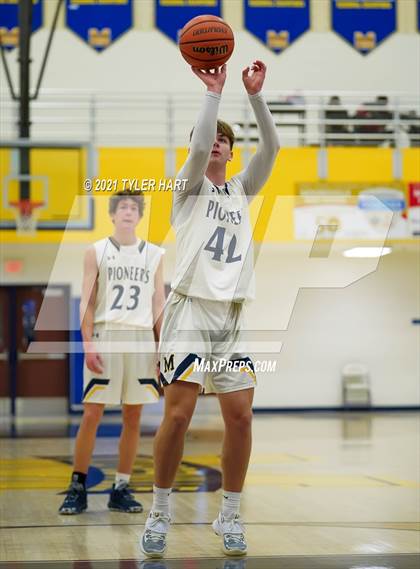 Thumbnail 3 in New Palestine @ Mooresville photogallery.