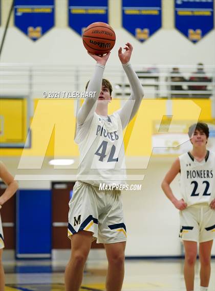 Thumbnail 1 in New Palestine @ Mooresville photogallery.