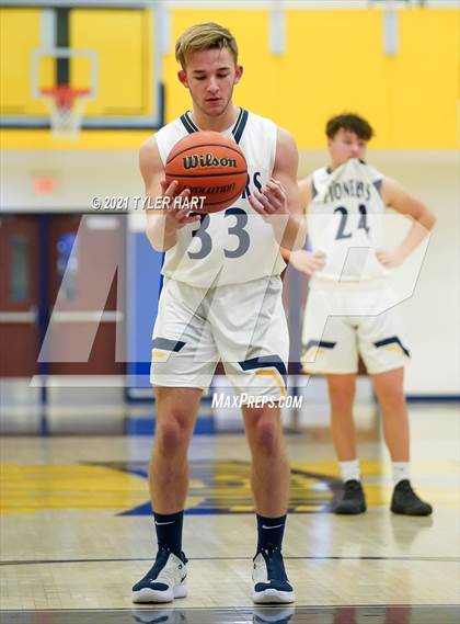 Thumbnail 2 in New Palestine @ Mooresville photogallery.