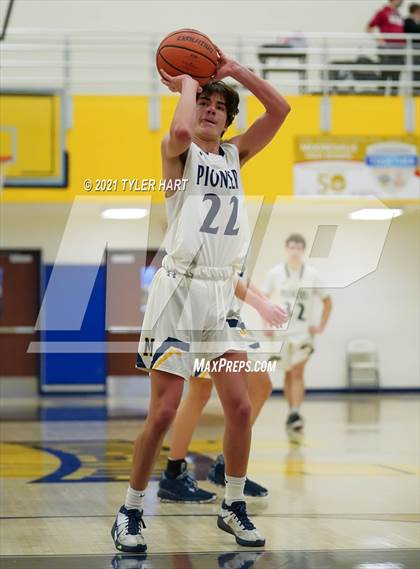Thumbnail 3 in New Palestine @ Mooresville photogallery.