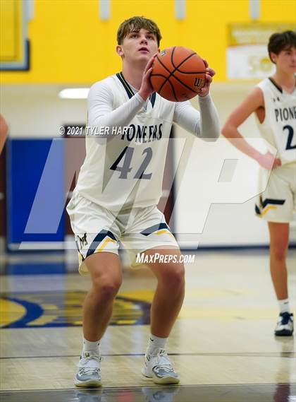 Thumbnail 3 in New Palestine @ Mooresville photogallery.