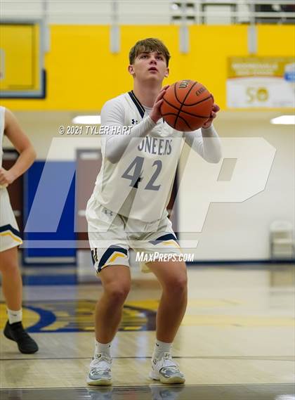 Thumbnail 3 in New Palestine @ Mooresville photogallery.