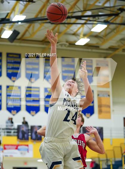 Thumbnail 2 in New Palestine @ Mooresville photogallery.