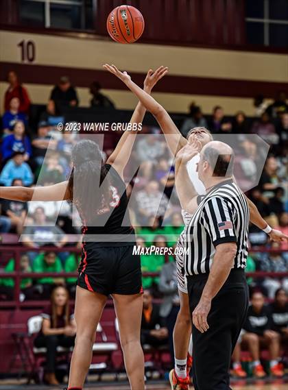 Thumbnail 1 in Chapel Hill @ Tenaha (Holiday Hoops Classic) photogallery.