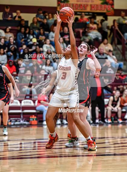 Thumbnail 1 in Chapel Hill @ Tenaha (Holiday Hoops Classic) photogallery.
