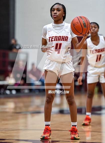 Thumbnail 3 in Chapel Hill @ Tenaha (Holiday Hoops Classic) photogallery.