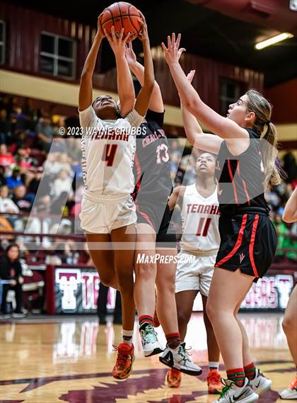 Thumbnail 3 in Chapel Hill @ Tenaha (Holiday Hoops Classic) photogallery.