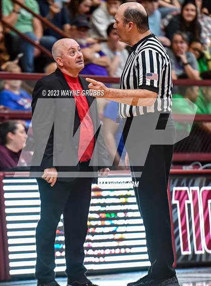 Thumbnail 1 in Chapel Hill @ Tenaha (Holiday Hoops Classic) photogallery.