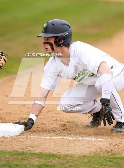 Thumbnail 1 in Centralia vs Tumwater photogallery.