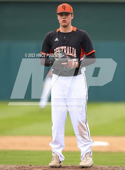 Thumbnail 3 in Centralia vs Tumwater photogallery.
