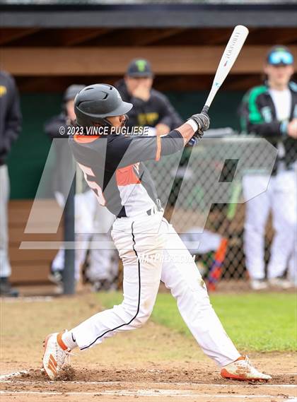Thumbnail 3 in Centralia vs Tumwater photogallery.