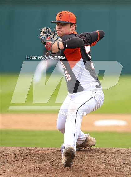 Thumbnail 3 in Centralia vs Tumwater photogallery.