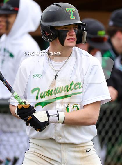 Thumbnail 3 in Centralia vs Tumwater photogallery.