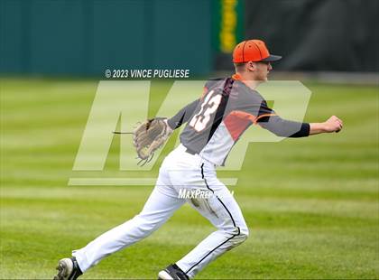 Thumbnail 2 in Centralia vs Tumwater photogallery.