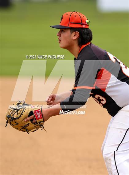 Thumbnail 1 in Centralia vs Tumwater photogallery.