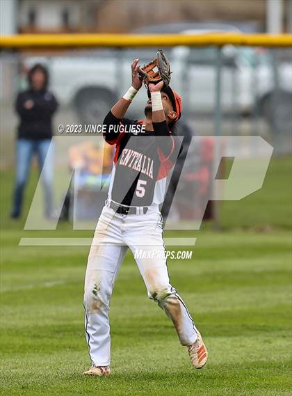 Thumbnail 1 in Centralia vs Tumwater photogallery.