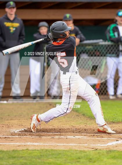 Thumbnail 2 in Centralia vs Tumwater photogallery.