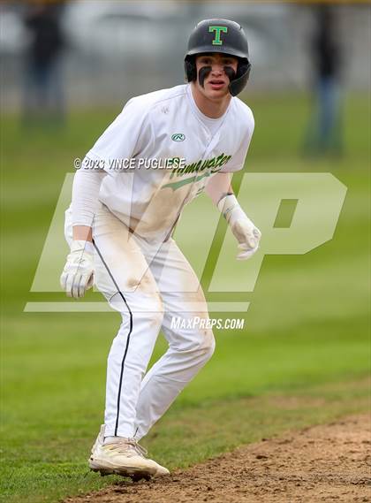 Thumbnail 3 in Centralia vs Tumwater photogallery.