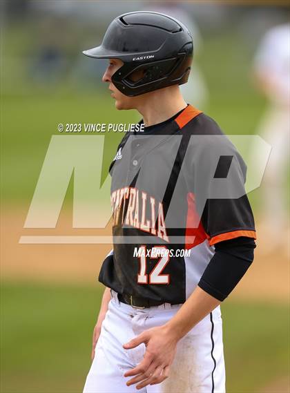 Thumbnail 3 in Centralia vs Tumwater photogallery.