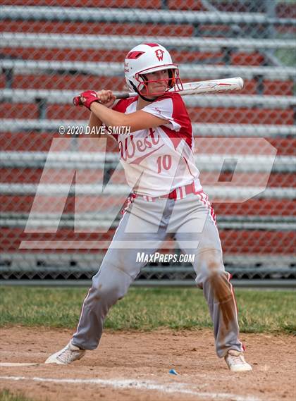 Thumbnail 1 in North Scott @ Davenport West photogallery.