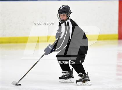 Thumbnail 1 in JV: Hamden Hall vs. Hand (Milford Holiday Jamboree Division B Final) photogallery.
