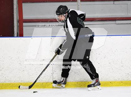 Thumbnail 2 in JV: Hamden Hall vs. Hand (Milford Holiday Jamboree Division B Final) photogallery.