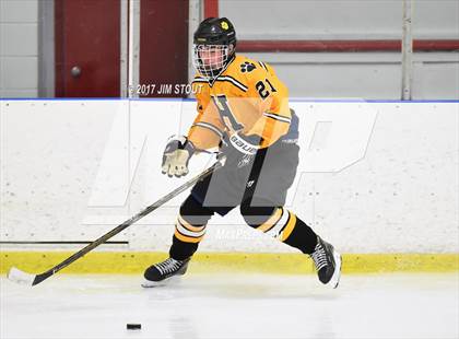 Thumbnail 2 in JV: Hamden Hall vs. Hand (Milford Holiday Jamboree Division B Final) photogallery.