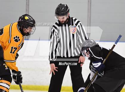 Thumbnail 3 in JV: Hamden Hall vs. Hand (Milford Holiday Jamboree Division B Final) photogallery.