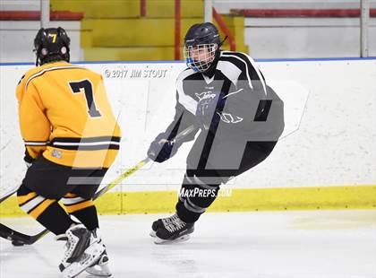 Thumbnail 2 in JV: Hamden Hall vs. Hand (Milford Holiday Jamboree Division B Final) photogallery.