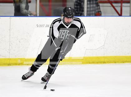 Thumbnail 2 in JV: Hamden Hall vs. Hand (Milford Holiday Jamboree Division B Final) photogallery.