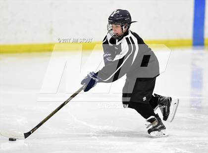 Thumbnail 1 in JV: Hamden Hall vs. Hand (Milford Holiday Jamboree Division B Final) photogallery.