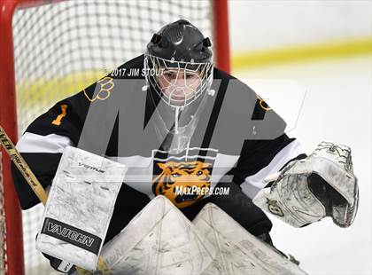 Thumbnail 2 in JV: Hamden Hall vs. Hand (Milford Holiday Jamboree Division B Final) photogallery.