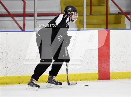 Thumbnail 2 in JV: Hamden Hall vs. Hand (Milford Holiday Jamboree Division B Final) photogallery.