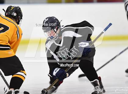 Thumbnail 2 in JV: Hamden Hall vs. Hand (Milford Holiday Jamboree Division B Final) photogallery.