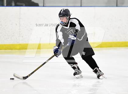 Thumbnail 2 in JV: Hamden Hall vs. Hand (Milford Holiday Jamboree Division B Final) photogallery.