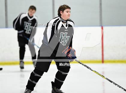 Thumbnail 2 in JV: Hamden Hall vs. Hand (Milford Holiday Jamboree Division B Final) photogallery.