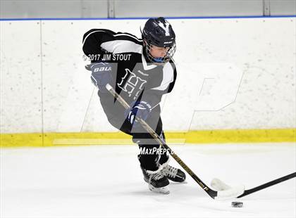 Thumbnail 1 in JV: Hamden Hall vs. Hand (Milford Holiday Jamboree Division B Final) photogallery.