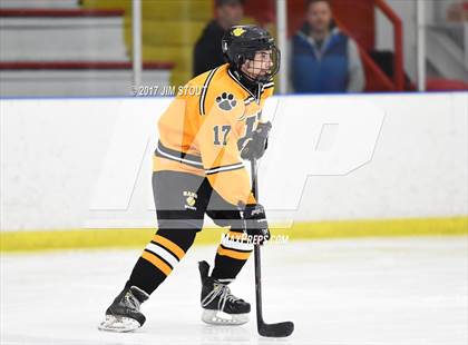 Thumbnail 3 in JV: Hamden Hall vs. Hand (Milford Holiday Jamboree Division B Final) photogallery.