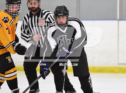 Thumbnail 1 in JV: Hamden Hall vs. Hand (Milford Holiday Jamboree Division B Final) photogallery.