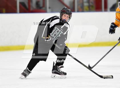 Thumbnail 2 in JV: Hamden Hall vs. Hand (Milford Holiday Jamboree Division B Final) photogallery.