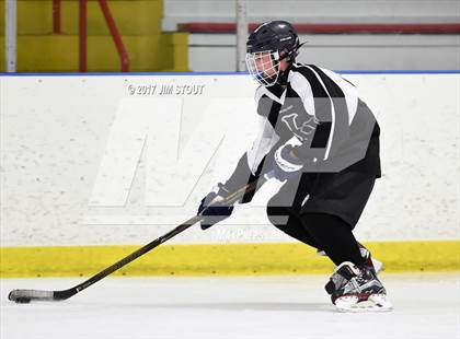 Thumbnail 1 in JV: Hamden Hall vs. Hand (Milford Holiday Jamboree Division B Final) photogallery.