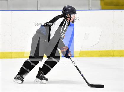 Thumbnail 2 in JV: Hamden Hall vs. Hand (Milford Holiday Jamboree Division B Final) photogallery.