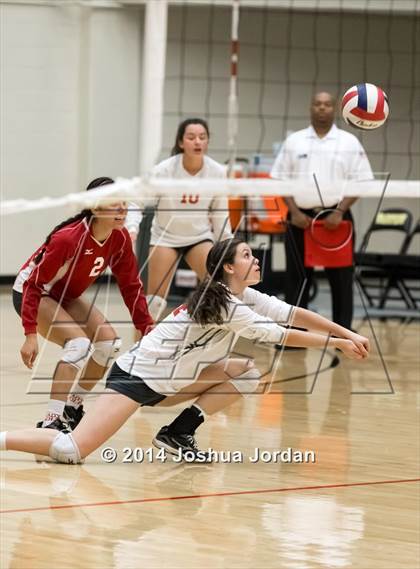Thumbnail 3 in Reagan @ Lee photogallery.