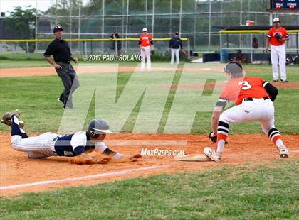 Thumbnail 1 in TMI-Episcopal @ Holy Cross photogallery.