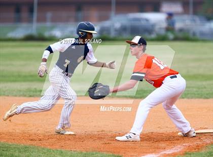 Thumbnail 1 in TMI-Episcopal @ Holy Cross photogallery.